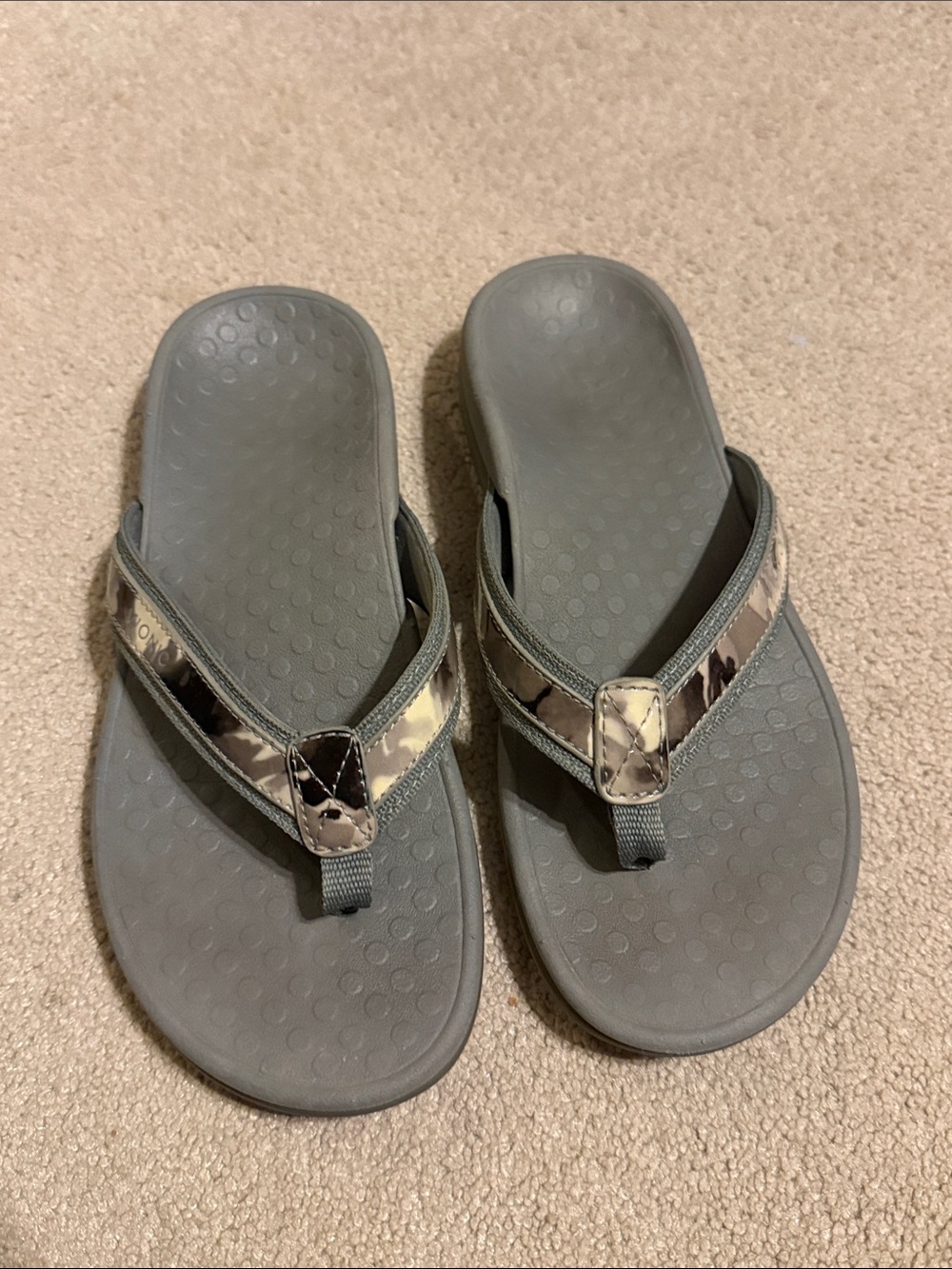 Vionic Tide II Orthotic Sandals Gray Camo Design Arch Support Comfortable Size 7